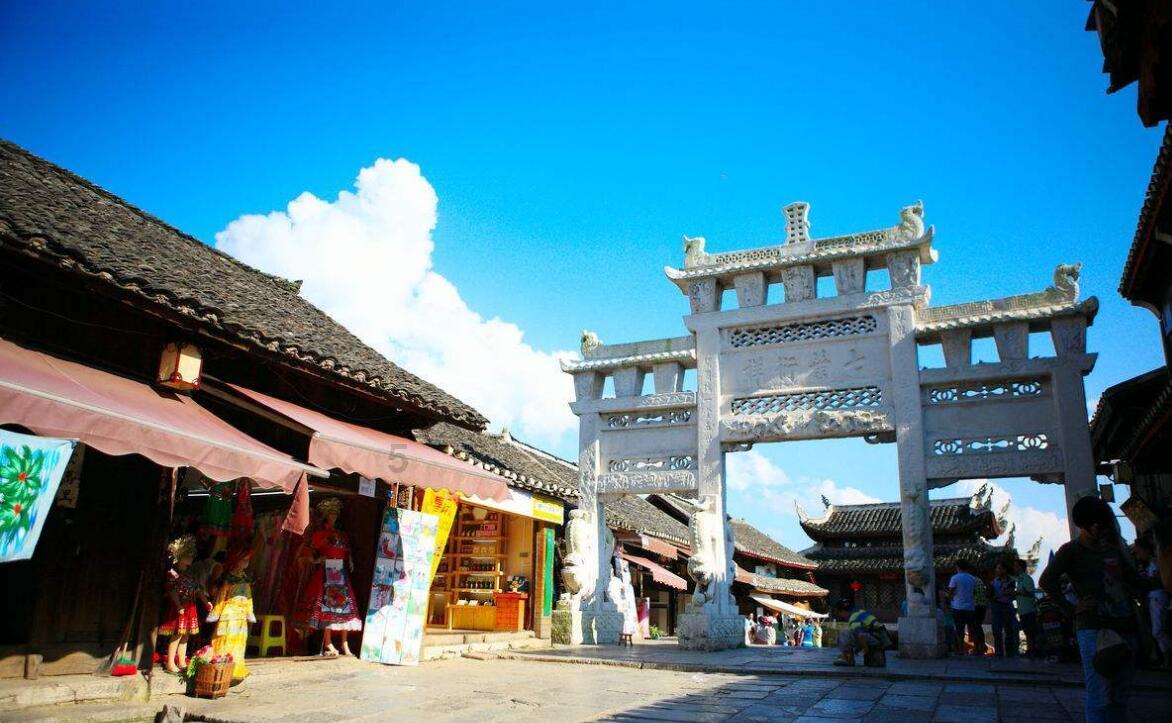 精灵的冒险之旅